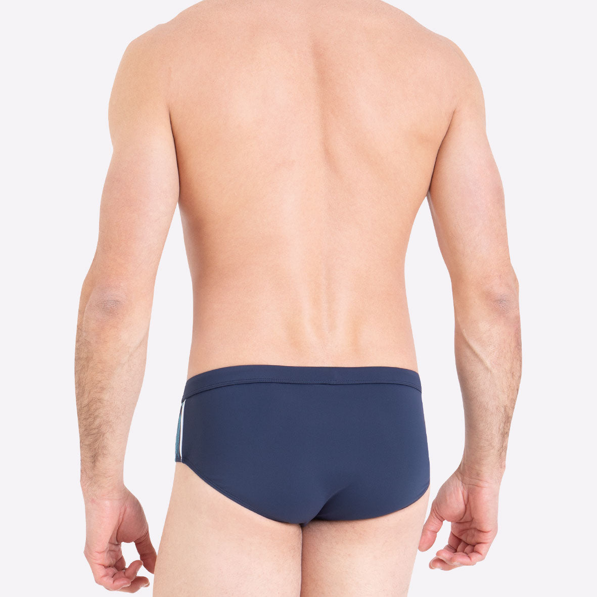 s/files/1/0779/3718/1009/files/02J20_2179_S6.jpg?v=1744211264