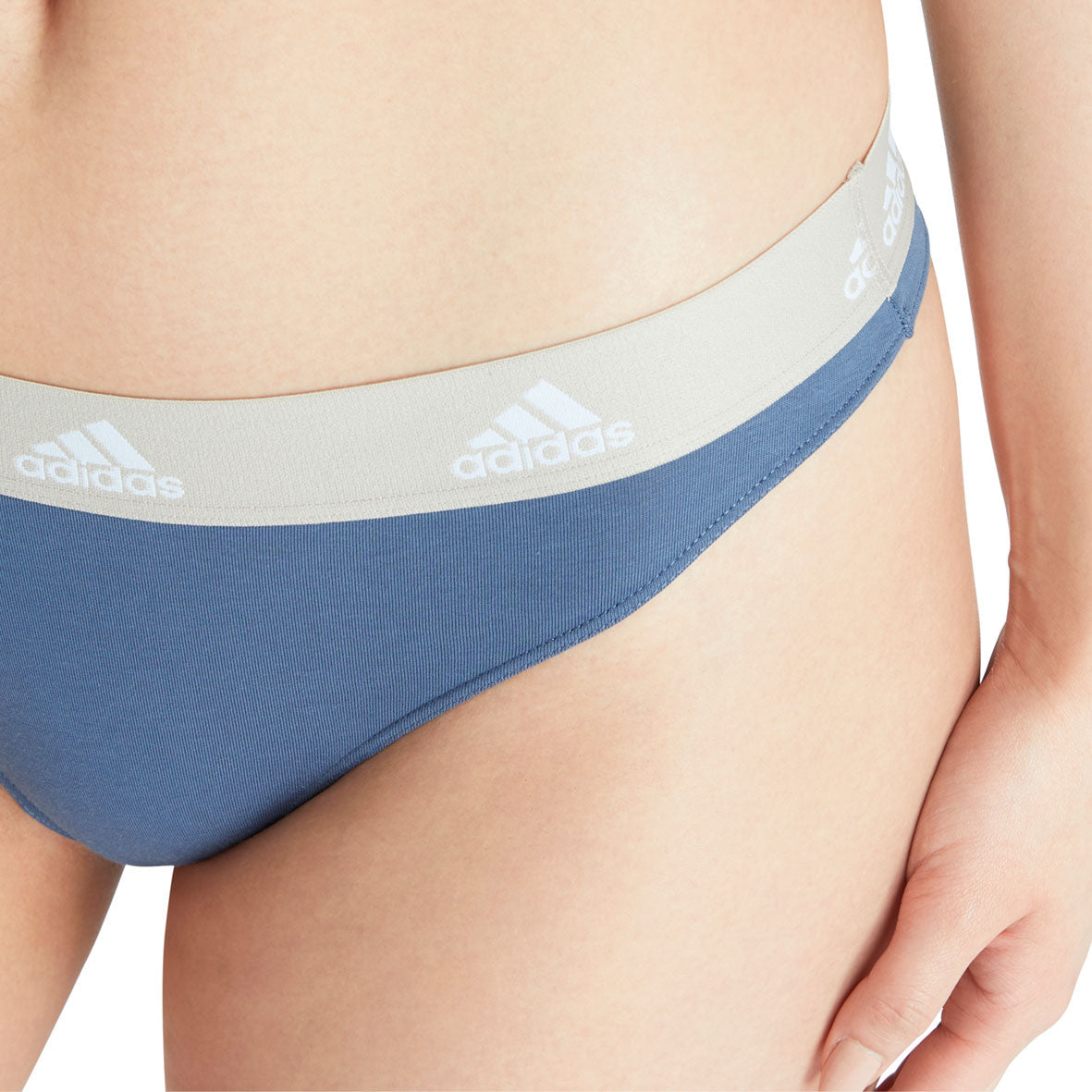 s/files/1/0779/3718/1009/files/0IA25_0852_8.jpg?v=1738669401