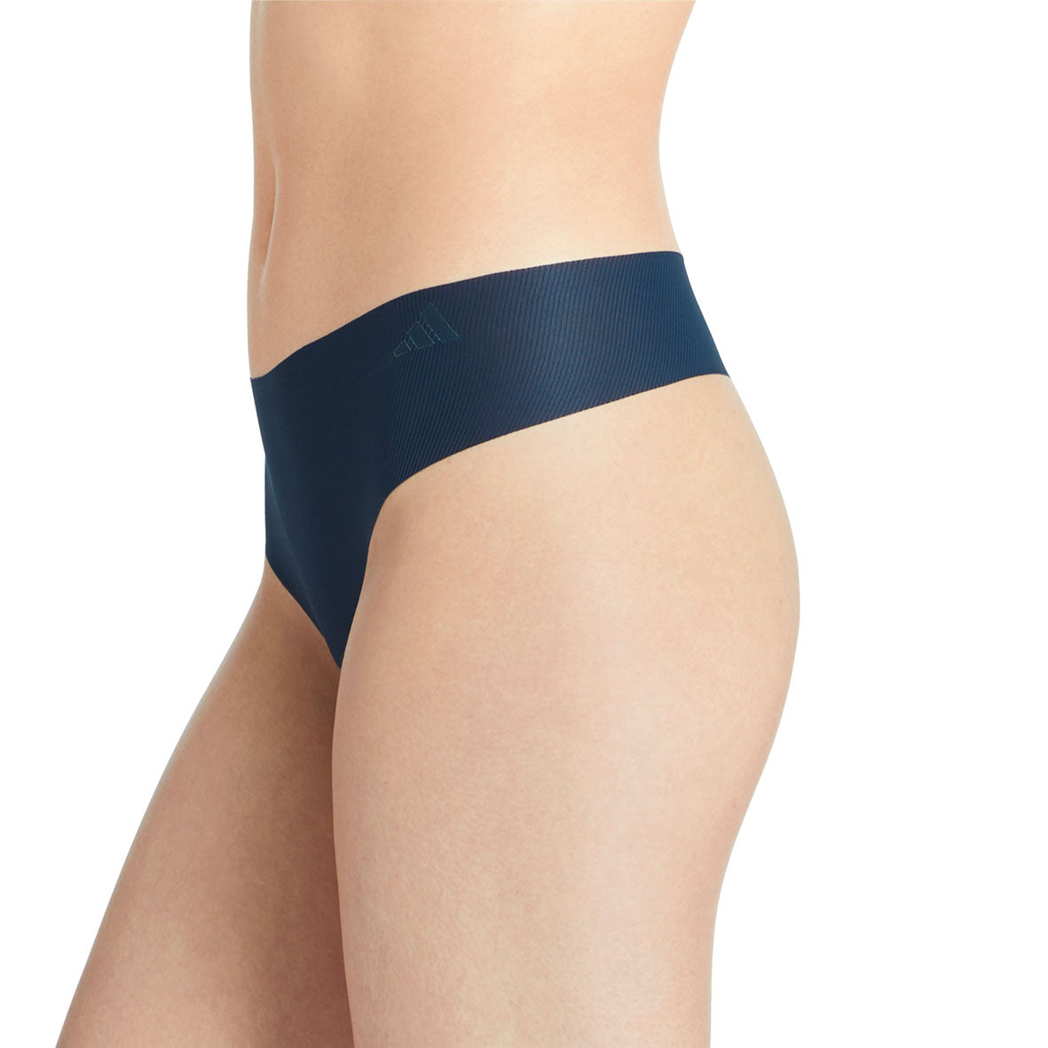 s/files/1/0779/3718/1009/files/0IB31_0901_10.jpg?v=1738669647