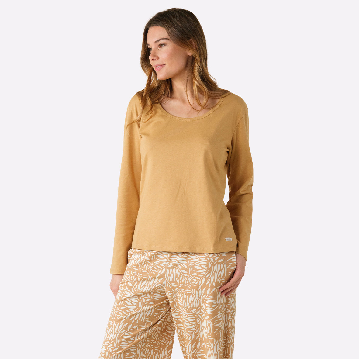 s/files/1/0779/3718/1009/files/0LO46_4857_S4.jpg?v=1750319734