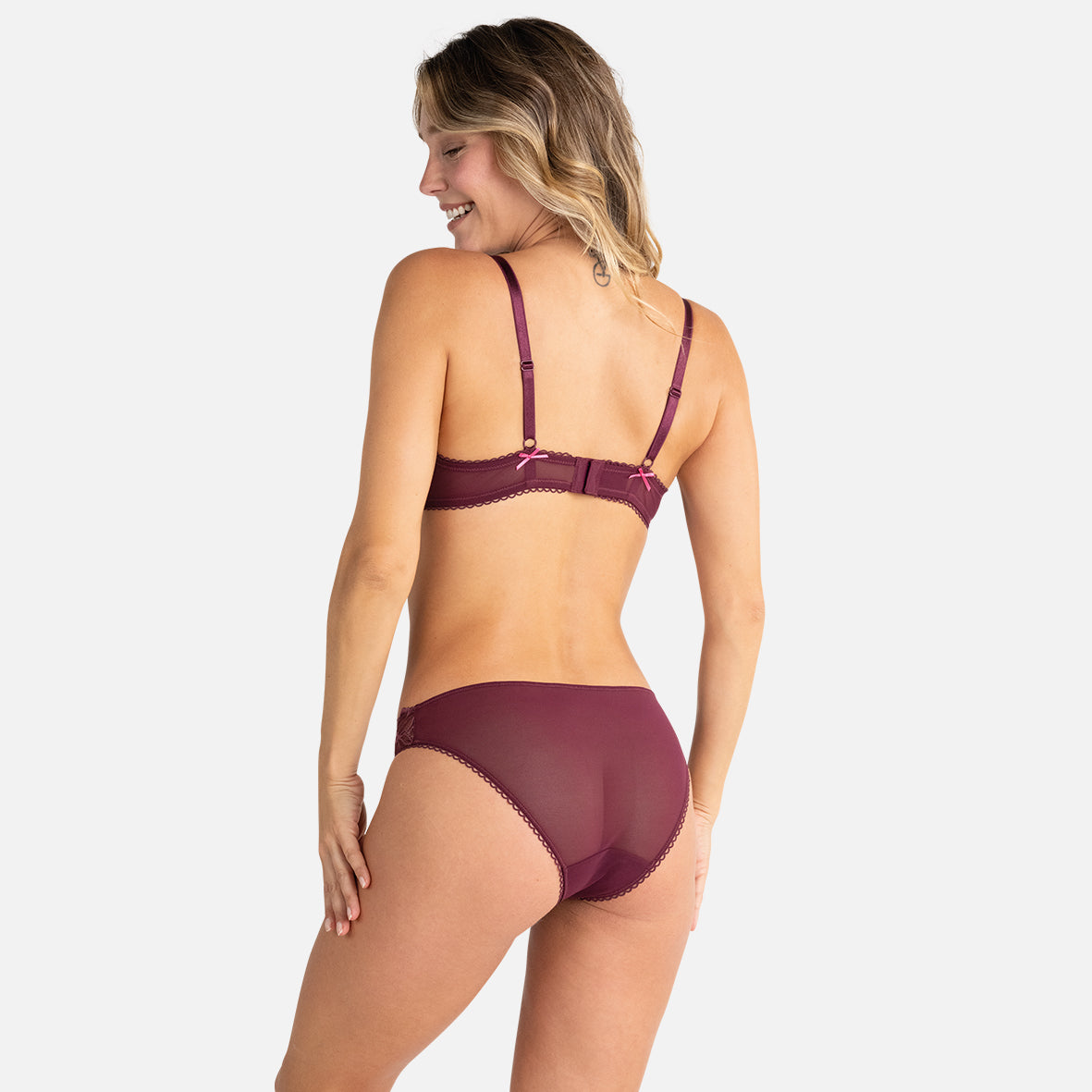 Soutien-gorge plongeant à armatures Love Mood Pretty Passio